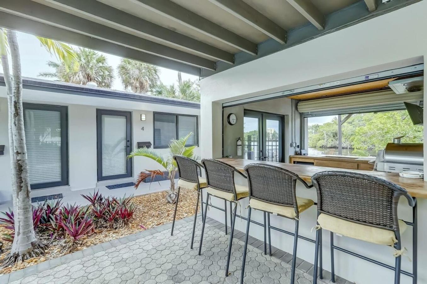 Waterfront Apartment Private Patio Pool 劳德代尔堡 外观 照片