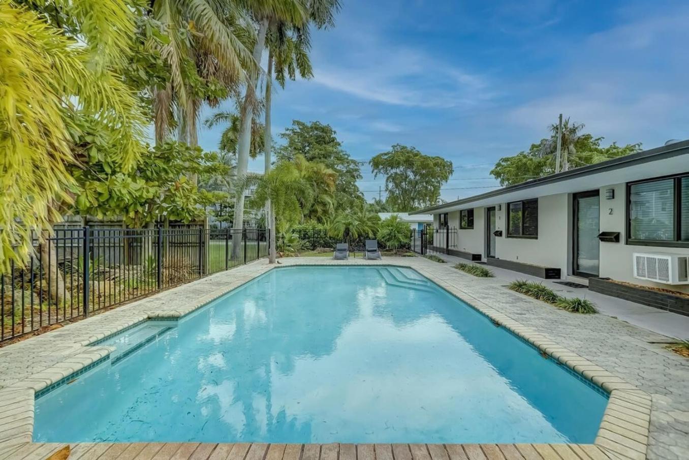 Waterfront Apartment Private Patio Pool 劳德代尔堡 外观 照片